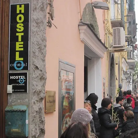 Central Ischia ゲストハウス