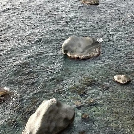 Central Ischia ゲストハウス